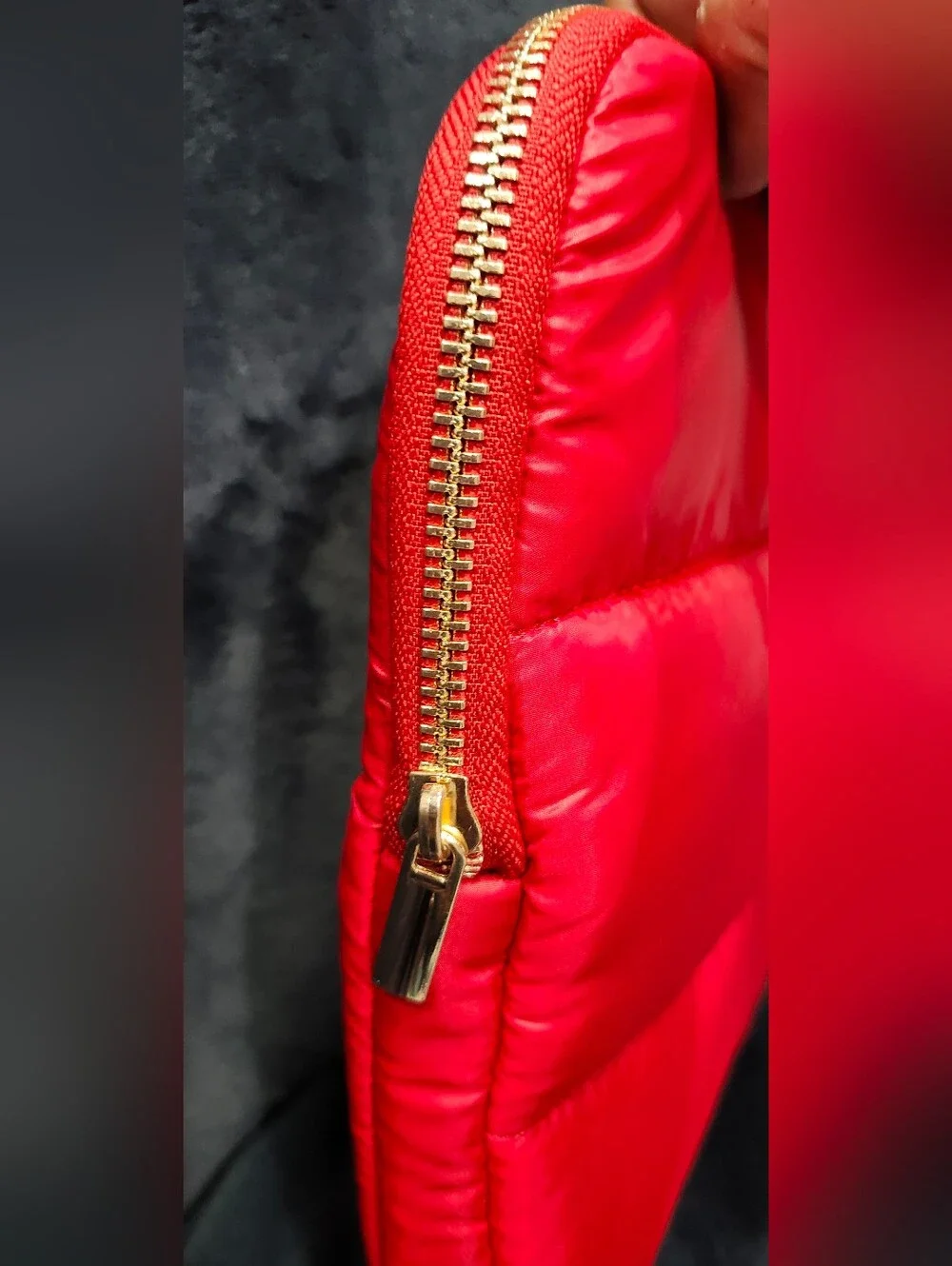 NWOT Carolina Herrera Red Puffer Tablet Case Gold Zipper